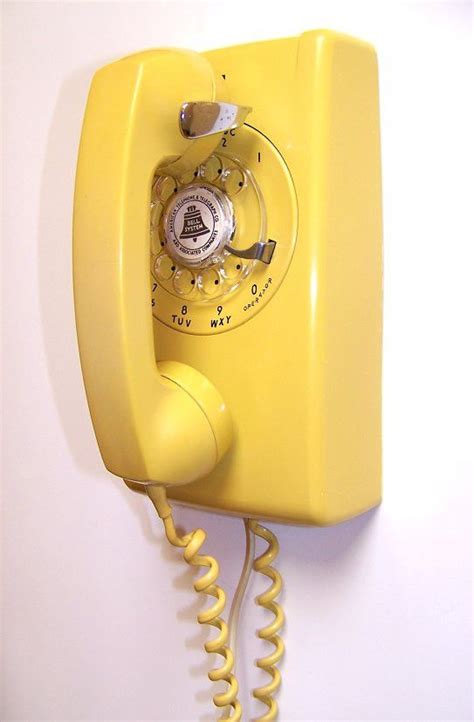 Vintage Western Electric Rotary Dial Bell Telephone Old 1960 Retro Wall