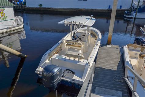23 2014 Cobia 237 Cc Tampa Yacht Sales