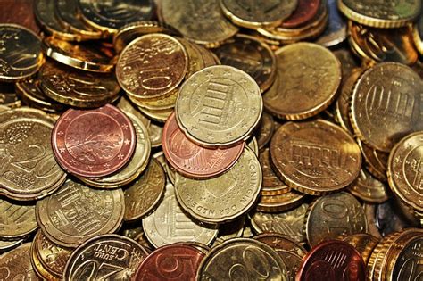 Monnaie occasion à vendre à raismes (59590) : Photo gratuite: Pièces De Monnaie, Euro, Argent - Image ...