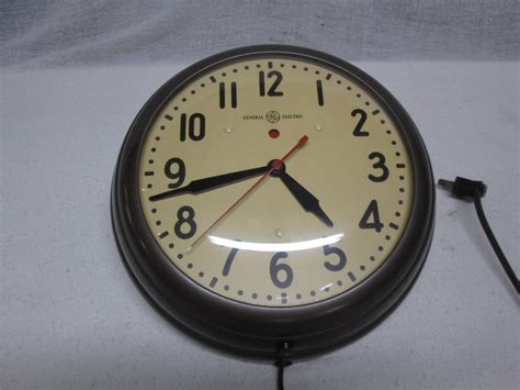 Vintage Ge Commercial Wall Clock 1f408 All Original 1923816360