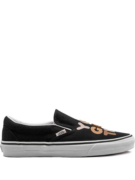 Vans Classic Slip On Breast Cancer Awareness Sneakers Farfetch
