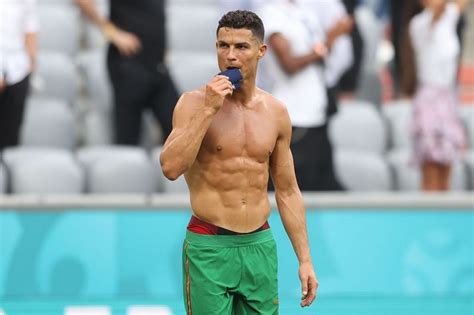 I Am Sorry Cristiano Ronaldo Apologizes To Portugal Teammates
