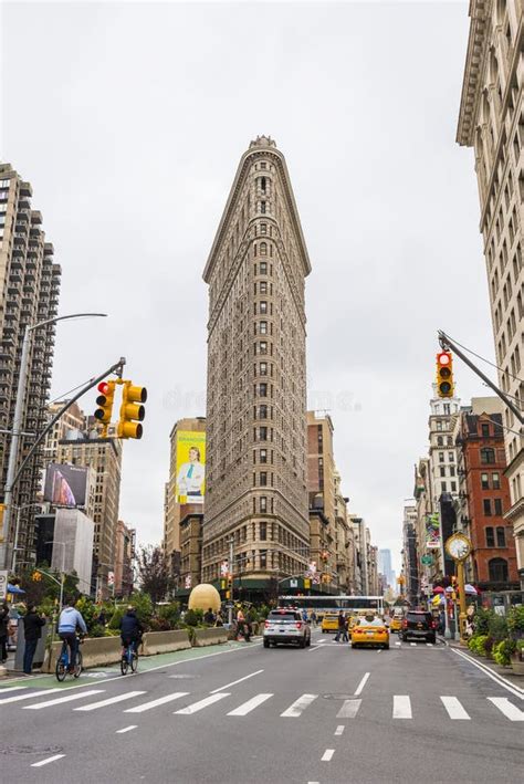 Flatiron Building In Manhattan New York Editorial Photo Image Of