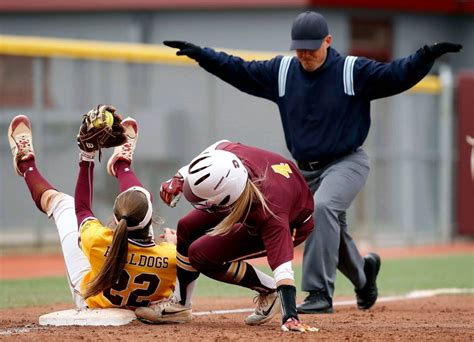 NCAA Approves Fourth Umpire For D NCAA Tournament Fastpitch Softball News College Softball