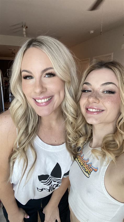 Tw Pornstars Demi Hawks 🦅 Twitter What’s Better Than One Blonde Two ️👯‍♀️ Bunnymadiso 6