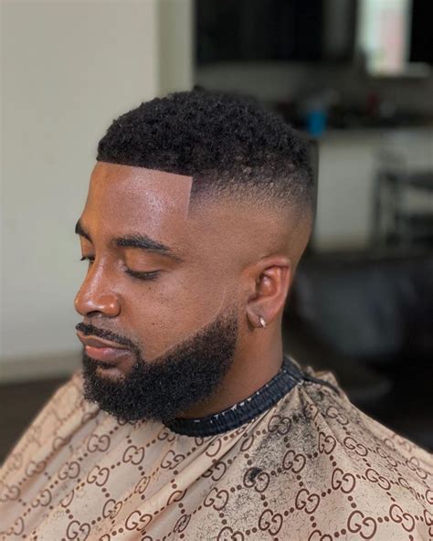 30 short fade haircuts for men 2023 trends