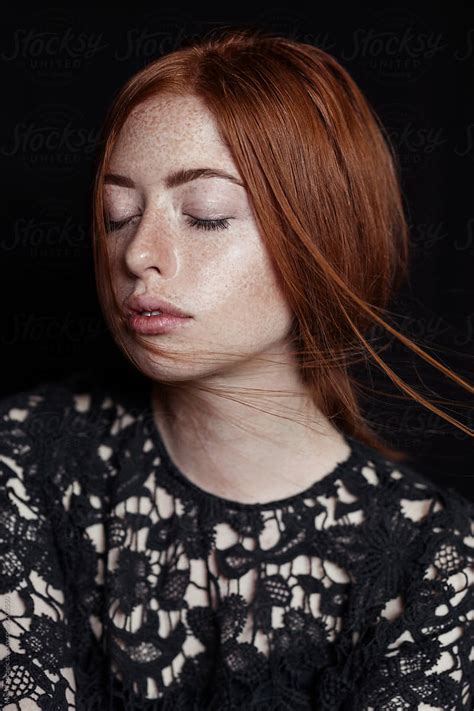 Beautiful Redhead With Freckles Pormaja Topcagic