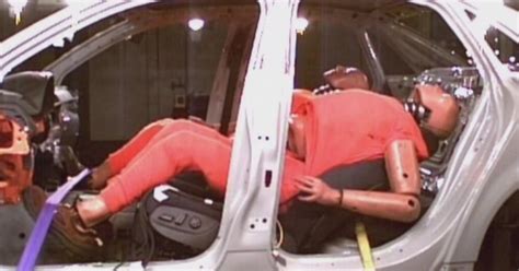 Auto Safety Experts Demand Nhtsa Action On Seatback Failures Cbs News