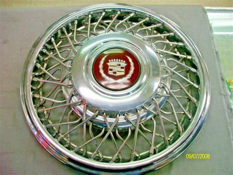 1 1986 88 Cadillac Deville Eldorado Seville 15 Wire Spoke Hubcap Wheel