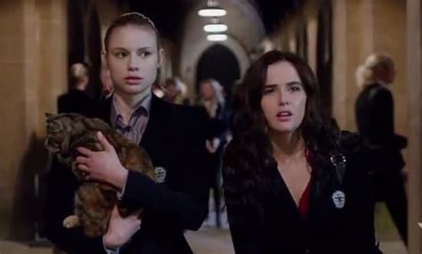 Vampire Academy Review It Bites In A Good Way Movie