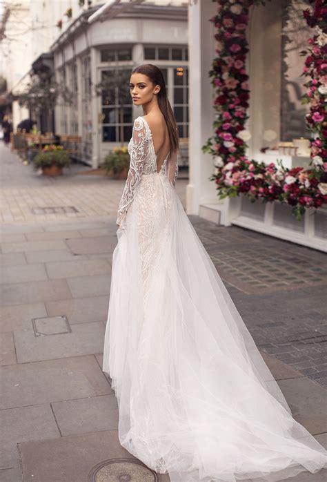 We are introducing bridal gowns from this makes us the first wedding dress outlet in france… and the only french wedding designers outlet in london! Pin by MillaNova | Designers wedding on Blooming London ...