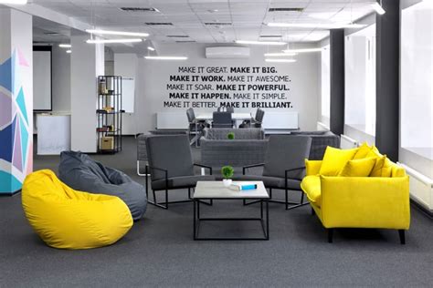 A bean bag chair that is actually shaped like a chair, the big joe lumin chair is the perfect bean bag chair for people who have no use for an oversized chair or lounger and just wants a small, portable chair with a cushioned seat. Best Memory Foam Bean Bag Chairs 2020 - Best Mattress Reviews