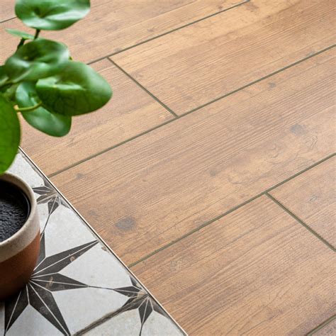 Royal Oak Plank Wood Effect Porcelain Floor Tiles Walls And Floors