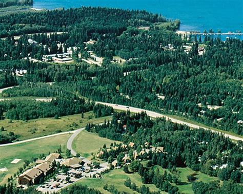 Elkhorn Resort, Canada Timeshare to buy sell & rent
