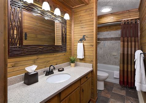 There are a total of 34 units at rock crest lodge: Log Cabins | Rock Crest Lodge & Cabins
