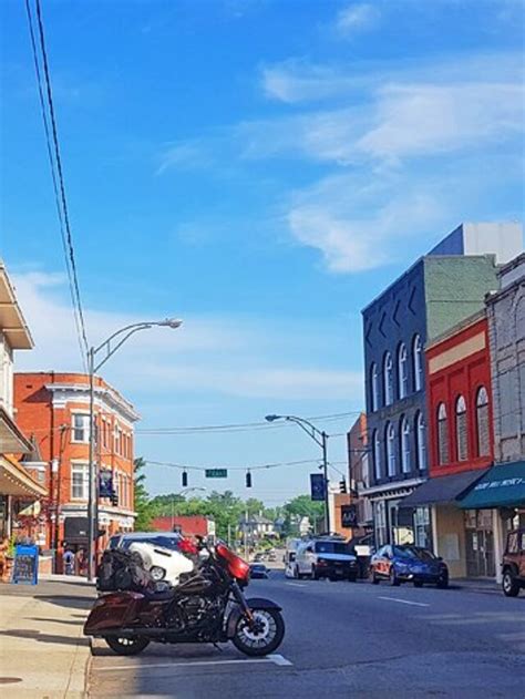 13 Most Charming Small Towns In North Carolina 𝗧𝗼𝘂𝗿𝗬𝗮𝘁𝗿𝗮𝘀