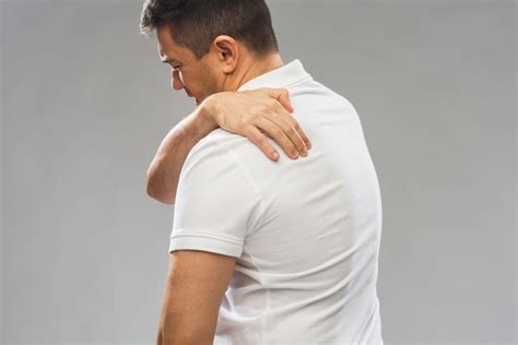 What pain on your right side could mean. Upper Back Pain Center - Symptoms Causes Treatments