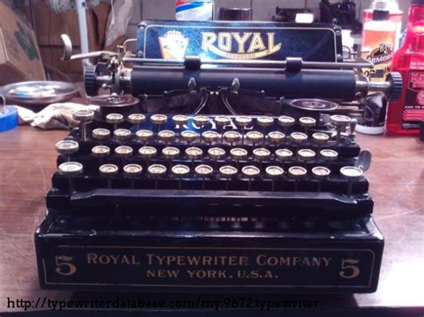 1916 Royal 5 On The Typewriter Database