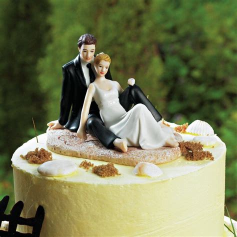 Couple Lounging On The Beach Cake Topper In 2021 Beach Wedding Cake