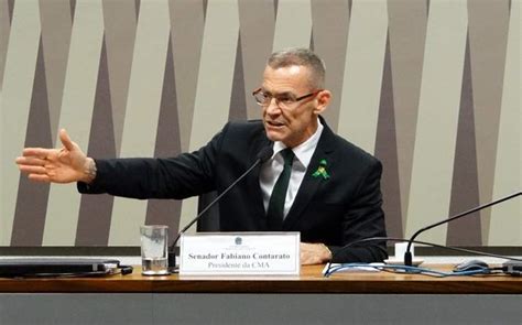 Os candidatos fabiano contarato (rede) e marcos do val (pps) foram eleitos para o senado pelo contarato é professor, palestrante, ativista humanitário e delegado da polícia civil desde 1992. Senador Fabiano Contarato: um ex-delegado no pé de ...