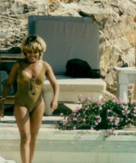 Sexy Tina Turner Bikini Pics