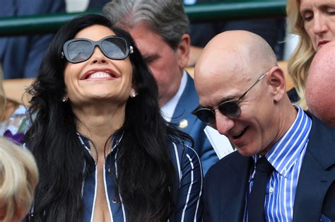 Lauren Sanchez And Jeff Bezos Relieved That Romance Is Public