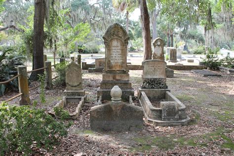 Bonaventure Cemetery In Savannah Ga Cemetery Cemetery Art
