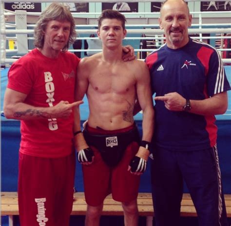 The Stars Come Out To Play Luke Campbell New Shirtless Twitter Pics