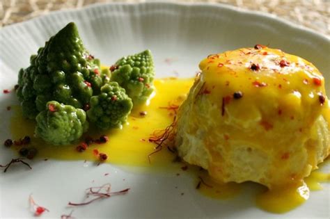 300 g di riso per risotti (carnaroli o arborio) un litro di brodo di carne mezza cipolla 10 g burro 100 g di prosciutto cotto affumicato tagliato a dadini 100 g di aggiungi il riso, toastalo nel burro e cipolla per 1 minuto, aggiungi i piselli, il prosciutto e lo zafferano e porta a cottura aggiungendo il brodo, poco per. Sformato di pesce - Sformatini di pesce persico e platessa ...