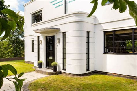 Grand Designs The Art Deco House In Godalming Surrey Wowhaus
