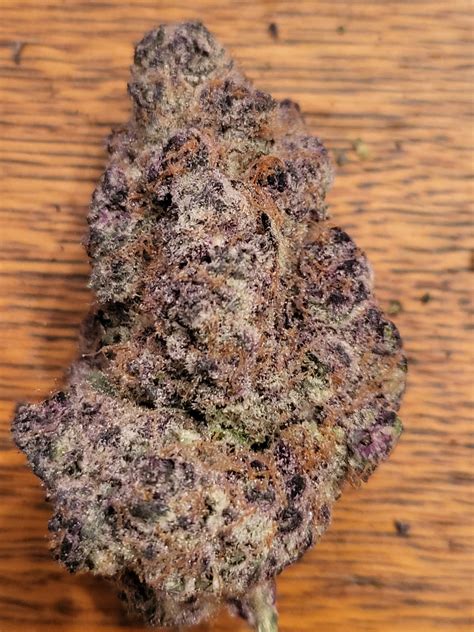 Super Boof Weed Strain