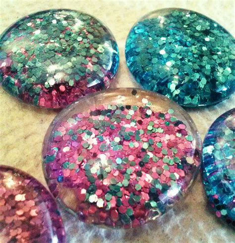 Housewifes Essentials Diy Glitter Magnets Glitter Magnets Glitter