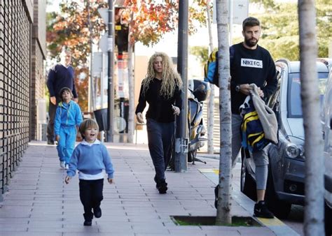 Shakira Y Piqué Protagonizan Fuerte Pelea En Un Restaurante ¡y Frente A