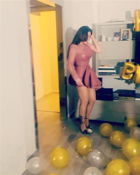 Surprise Celebration On Set 😍🤩 Thank You Everyone Birthday Surprise Birthdaygirl By Haifa Wehbe