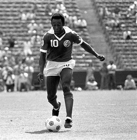 Pele of New York Cosmos in 1978 Fútbol