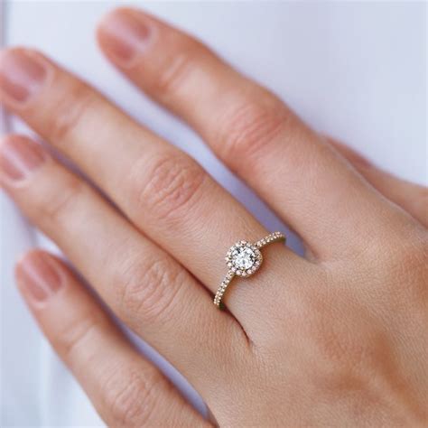 Diamond Engagement Ring In Yellow Gold Klenota