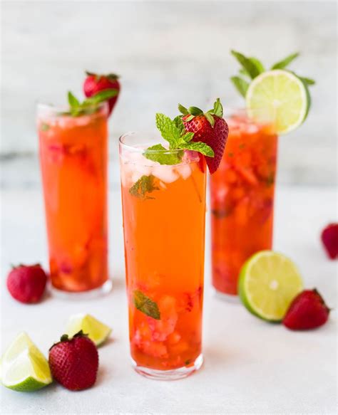 how to make an amazing strawberry mojito