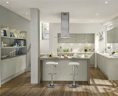 Grey kitchens with white worktops expressvpn reviews. Greenwich Shaker Grey Kitchen | Shaker Kitchens | Howdens ...