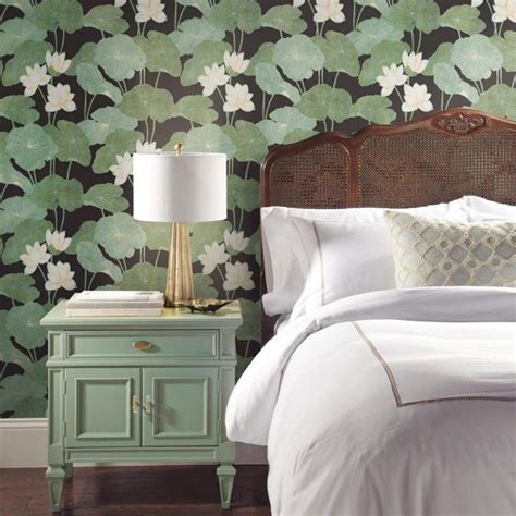 23 Removable Wallpaper Designs We Love Hgtv Peel And Stick