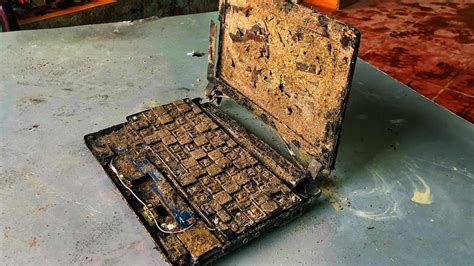 Restoration 10 Year Old Acer Laptop Destroyed And Abandoned Rebuild