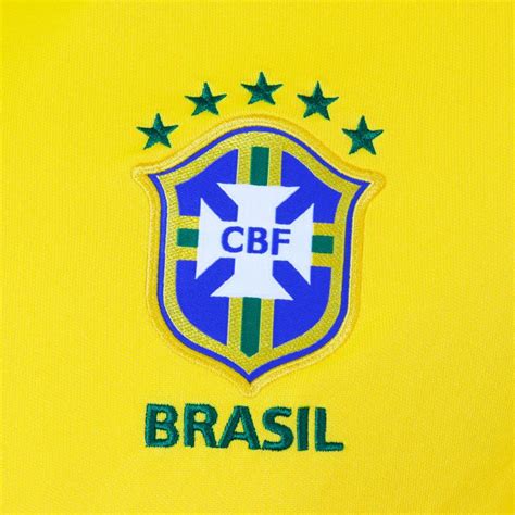 Brésil foot folie foot magie]. Veste N98 Authentique Brésil jaune 2016 sur Foot.fr