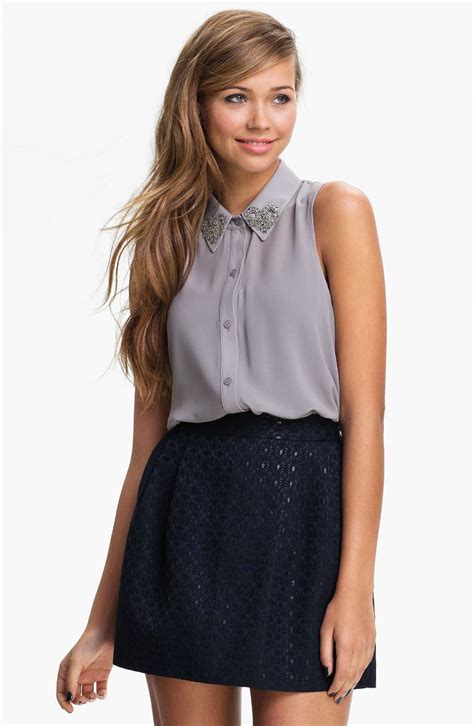 Daniel goes over how to properly cut off sleeves of you tee two different ways. Lush Embellished Collar Sleeveless Shirt (Juniors) | Nordstrom