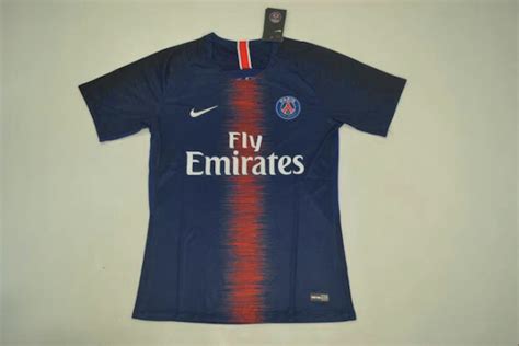 Maybe you would like to learn more about one of these? PSG - Voilà les premières images du maillot domicile 2018-2019