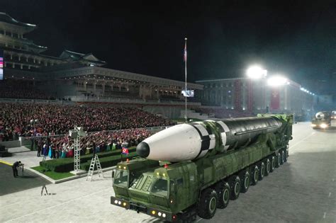 AAG_th บันทึกประจำวัน: Kim Jong-un กล่าวเกาหลีเหนือกำลังพัฒนาเรือดำน้ำ ...