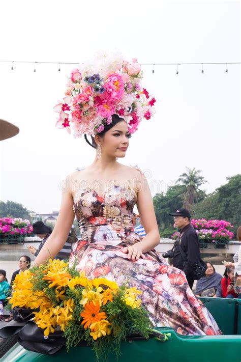 Chiangmai Thailand February 3 Beautiful Women On The Parade In