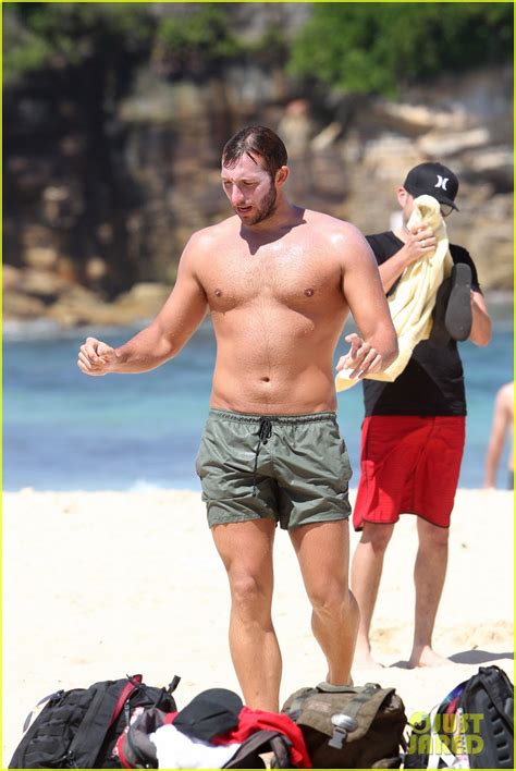 Ian Thorpe Shirtless Sexy In Sydney Photo Ian Thorpe Shirtless Pictures Just Jared