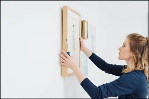 5 Ways To Hang Picture Frames Without Wire