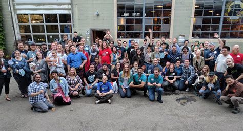 Global Reddit Meetup Day 2017 Group Pic Rportland