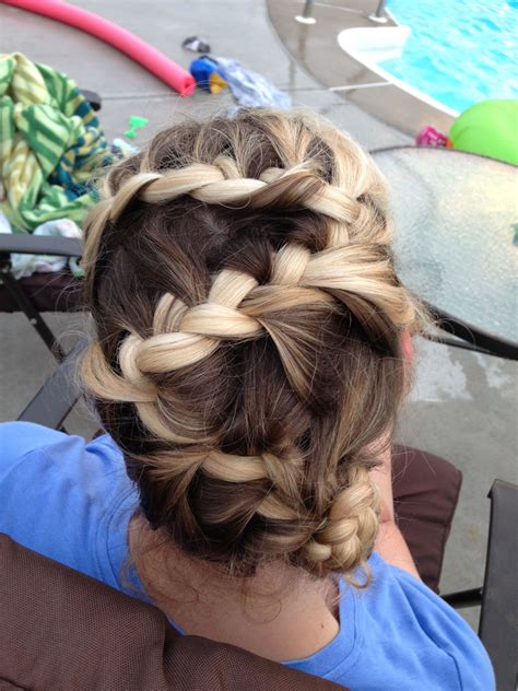 If you're a fan of short hairstyles or radical change, then consider getting a women's buzz cut. Zig zag braid | Zig zag braid, Hair styles, Hair