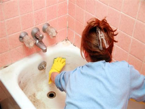Since an enamel bath tub may scratch, it's best to use gentle cleaning methods. Teen Girls and a Messy Bathroom - Ask Doctor G